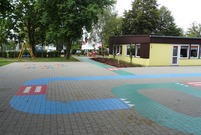 2016 - Rewitalizacja terenów zielonych Przedszkola Miejskiego nr 10 w Lesznie -  (photo)