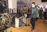  (photo)