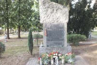  (photo)