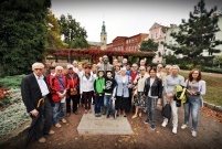  (photo)