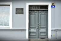  (photo)