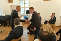 Leszno zwycięzcą Grunt na medal 2021 w województwie wielkopolskim, wręczenie odznaczenia w Ratuszu (photo)