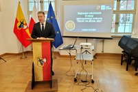 Leszno zwycięzcą Grunt na medal 2021 w województwie wielkopolskim, wręczenie odznaczenia w Ratuszu (photo)