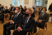 Leszno zwycięzcą Grunt na medal 2021 w województwie wielkopolskim, wręczenie odznaczenia w Ratuszu (photo)