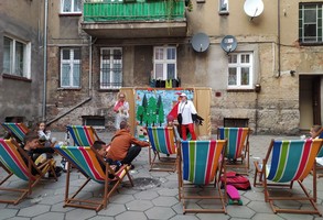 Zdjęcie, Ostatnie sąsiedzkie przedstawienie podwórkowe za nami