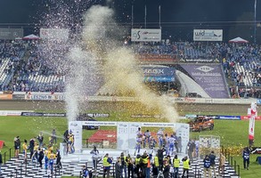 Zdjęcie, Unia znów najlepsza