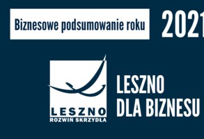 grafika z napisem 