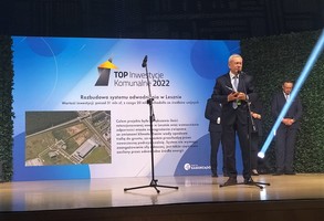 Adam Mytych II Zastępca Prezydenta podczas odbierania nagrody