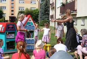 Bajkowóz na ulicach Leszna