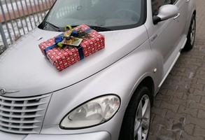 Srebrny Chrysler PT Cruiser